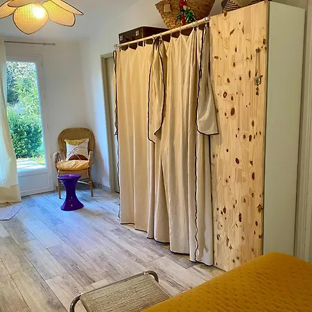 بيت ضيافة Les Jardins De Phidji *