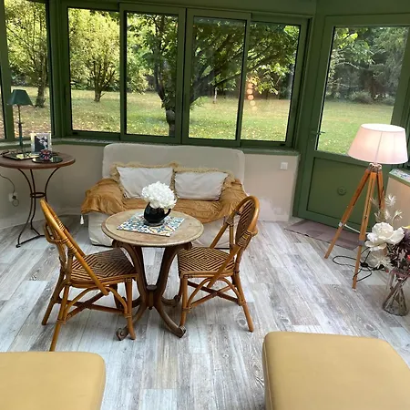 بيت ضيافة Les Jardins De Phidji